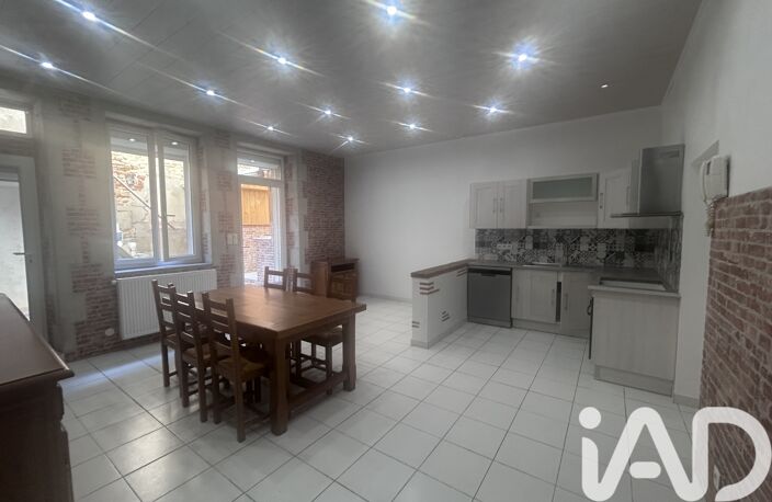 Vente Maison/villa 4 pièces — photo 2