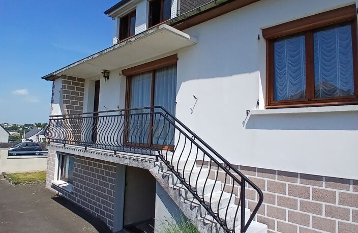 Vente Maison de ville 8 pièces — photo 2