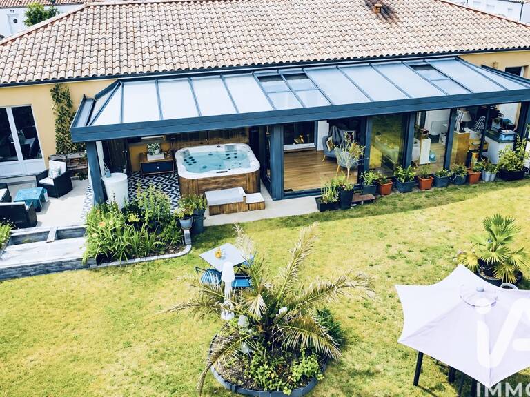Vente Maison/villa 5 pièces — photo 1