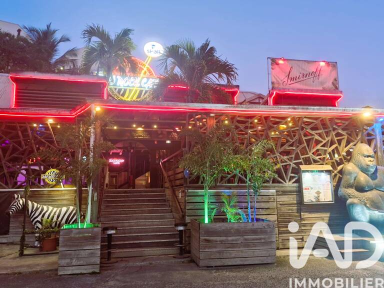 Vente Restaurant 389 m&sup2; — photo 1