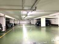 Location Parking 10 m&sup2; — photo 3