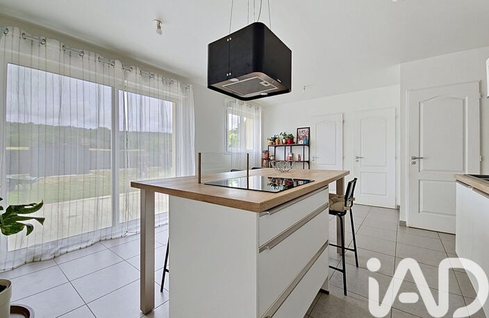Vente Maison/villa 3 pièces — photo 2