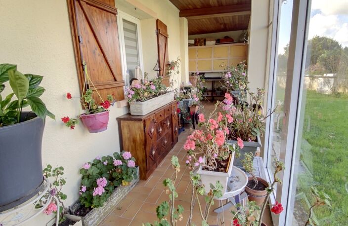 Vente Maison/villa 6 pièces — photo 2