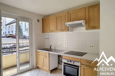 Appartement 3 pièces 800 €