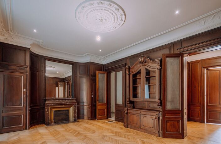 APPARTEMENT DE PRESTIGE 200 M² AVEC JARDIN PRIVÉ 135 M² ET D? — photo 2