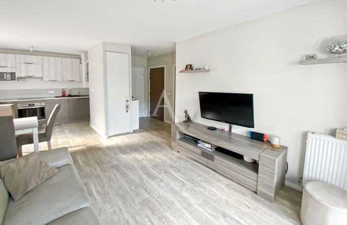 Appartement Jouy Le Moutier 3 pièce(s) — photo 3