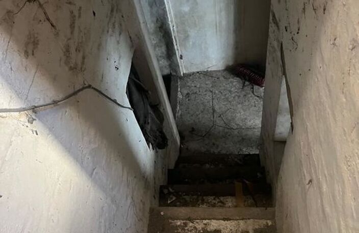 Maison a renover au centre du charmant village de PAVANT — photo 5