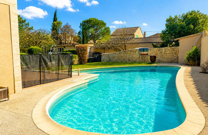Villeneuve les Avignon,, Somptueuse maison 192m², terrain 1050 — photo 3