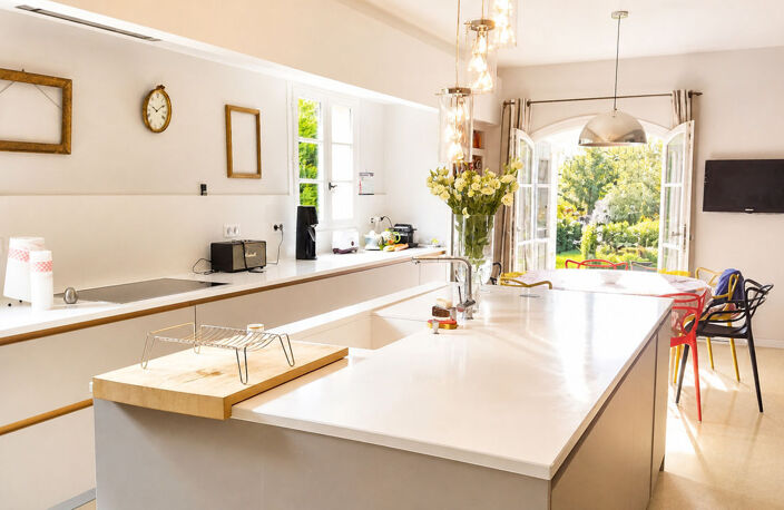 Villeneuve les Avignon,, Somptueuse maison 192m², terrain 1050 — photo 4