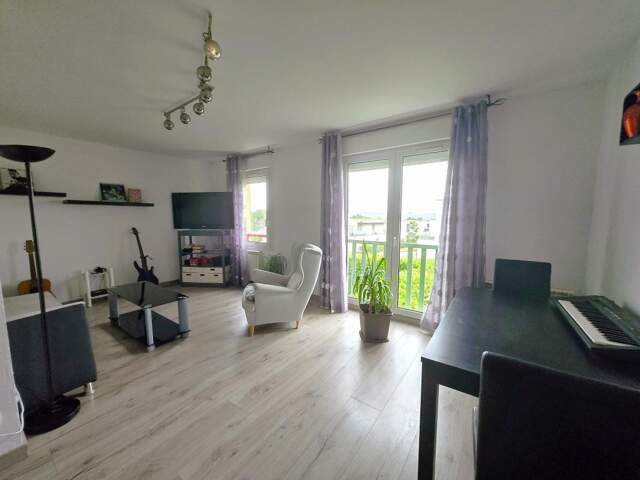 Appartement À Vendre — photo du bien