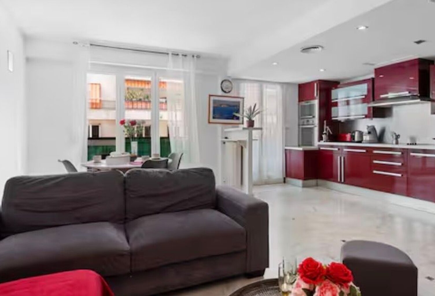 Appartement À Vendre — photo 1