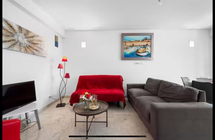 Appartement À Vendre — photo 2