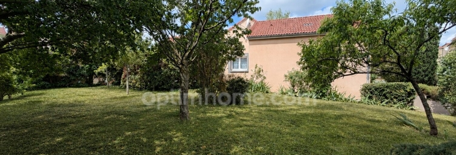 Maison 5 Pièces 123 m² à vendre à Joze (63350)