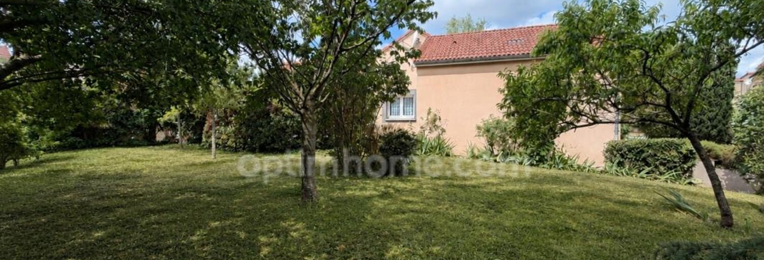 Maison 5 Pièces 123 m² à vendre à Joze (63350)