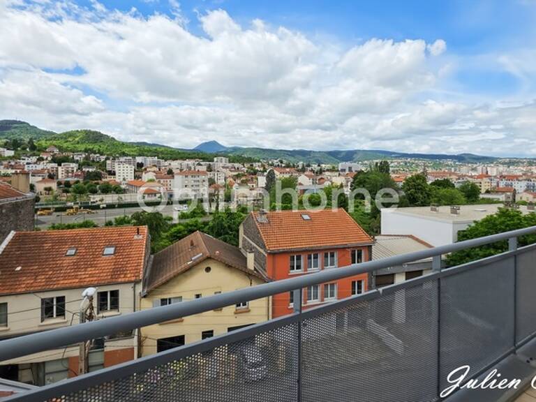 T3 5ème étage – Vue chaîne des Puys & balcon – Centre Clermont-Ferrand – DPE C / GES A — photo 1