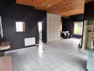 LOCAL COMMERCIAL 70 m² – EMPLACEMENT STRATÉGIQUE – GRAND PARKING – SAINT-JEAN-LA-POTERIE — photo 4