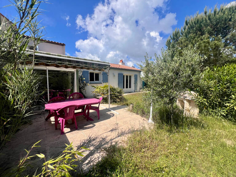Maison à vendre 5 pièces RONCE LES BAINS (17) — photo 1