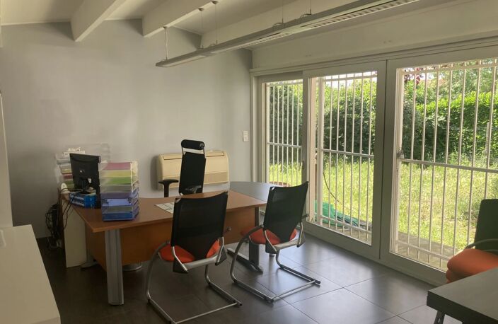 COEUR COTE PAVE VILLA T8 — photo 4