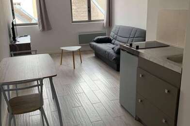 Appartement 1 pièces 360 €