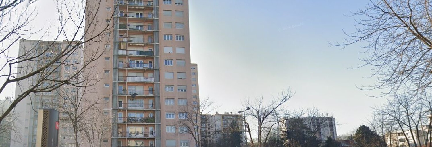 Appartement 4 Pièces 83 m² à vendre à Bron (69500)