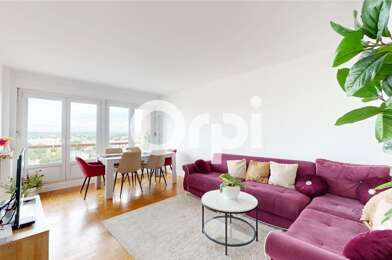 Appartement 4 pièces 172000 €