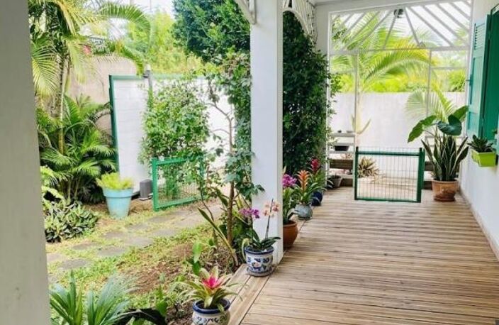 ORPI SAINT GILLES LES HAUTS - Maison F5 À Vendre — photo 2