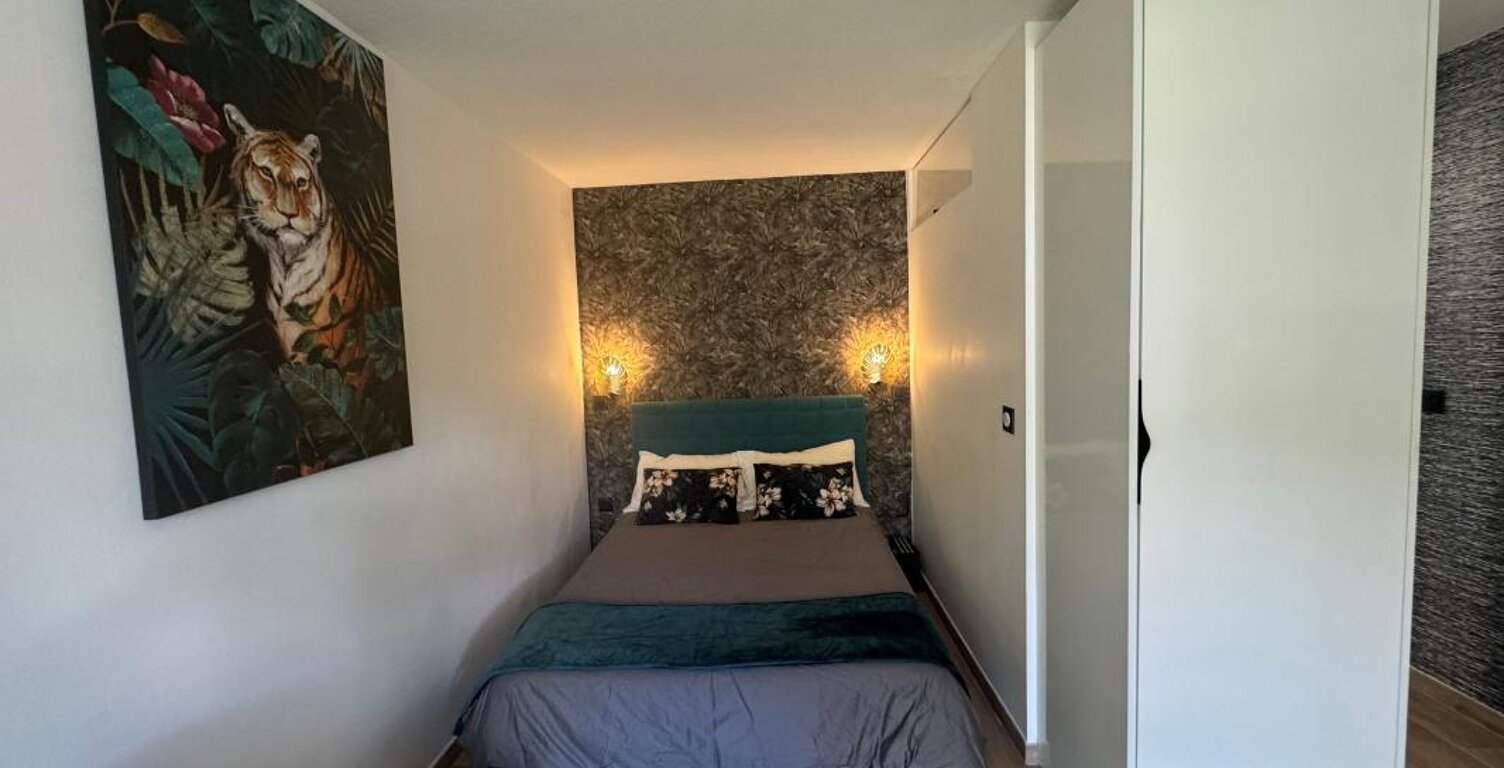 Appartement À Vendre — photo 1