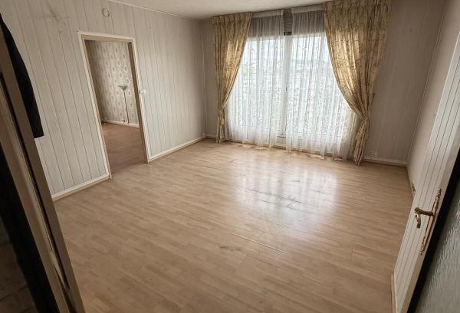 Appartement À Vendre — photo 1