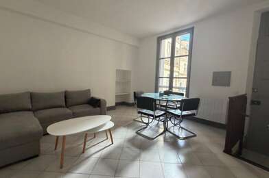 Appartement 2 pièces 700 €