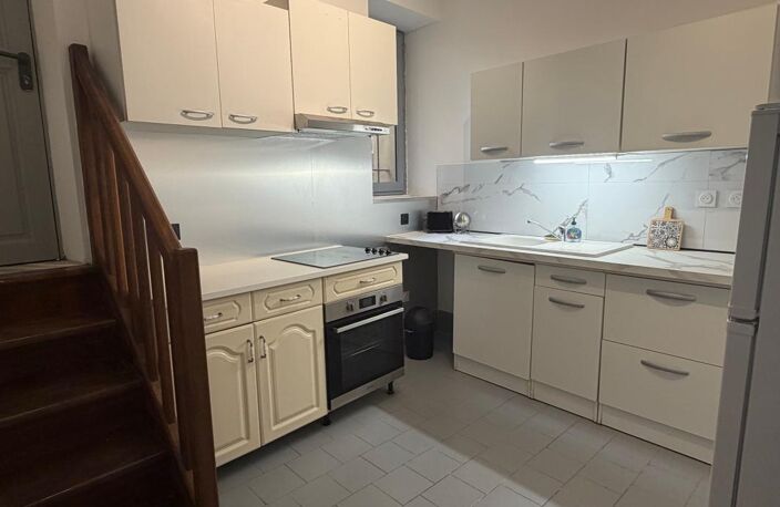 Appartement À Louer — photo 2