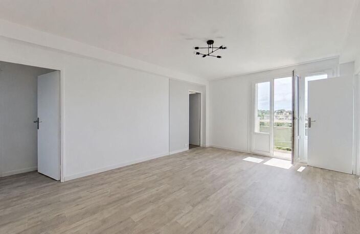 Appartement À Vendre — photo 2