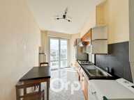 Appartement T3 lumineux avec ascenseur, deux balcons et cave – Hyper-centre de La Roche-sur-Yon — photo 4