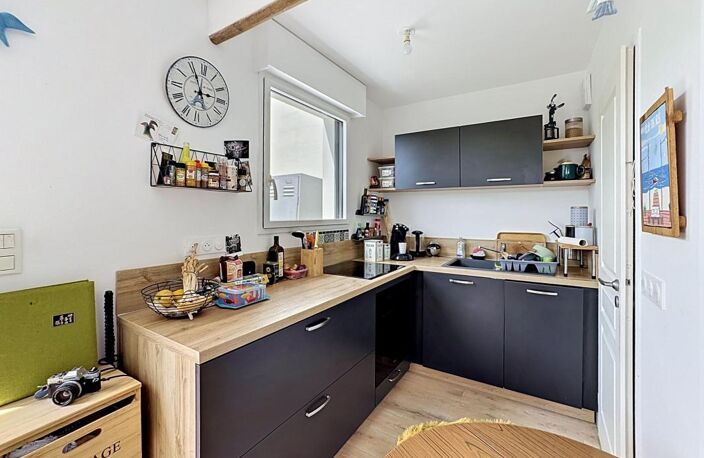 Appartement À Vendre — photo 2