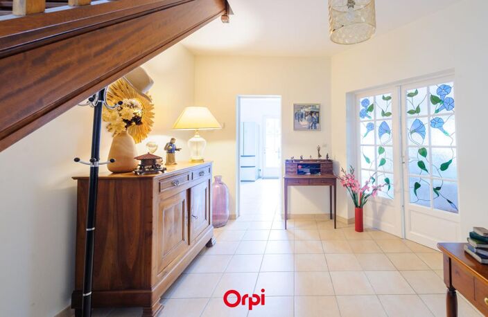 Maison familiale à Angoulins comprenant quatre chambres, dont une de 14 m² au rez-de-chaussée, avec salle d’eau et un WC séparé — photo 5