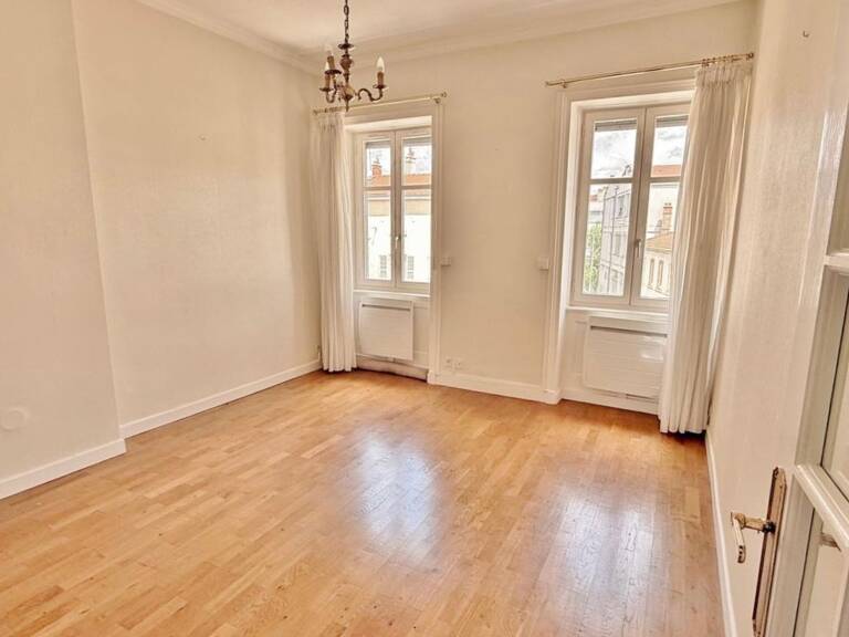Appartement T3 Montplaisir-Lumière — photo 1
