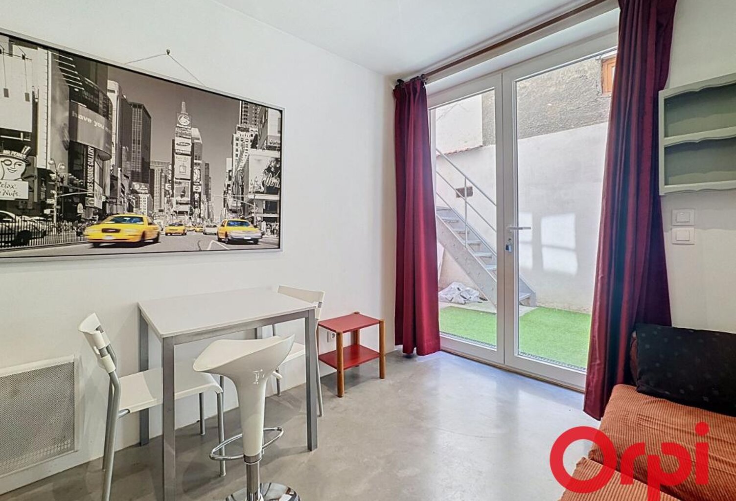 Appartement À Vendre — photo 1