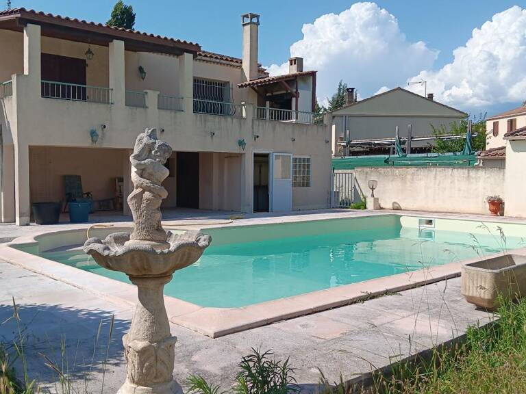 Maison À Vendre quartier residentiel — photo 1