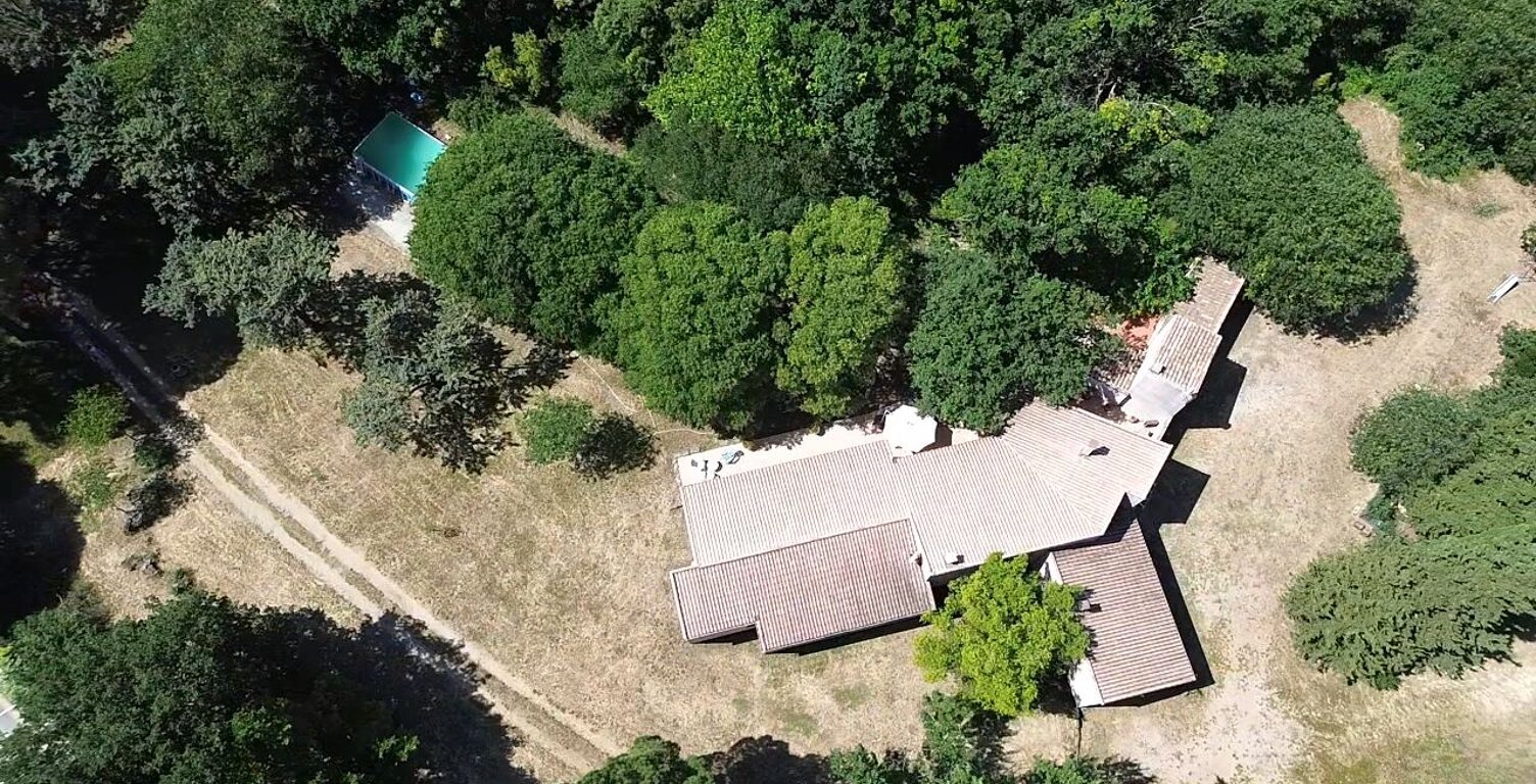 Maison À Vendre — photo 1