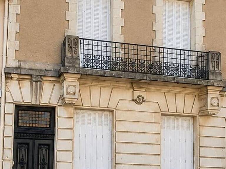   DAX CENTRE-VILLE – APPARTEMENT DE CHARME 71 m² – 2 CHAMBRES – REZ-DE-CHAUSSÉE — photo 1