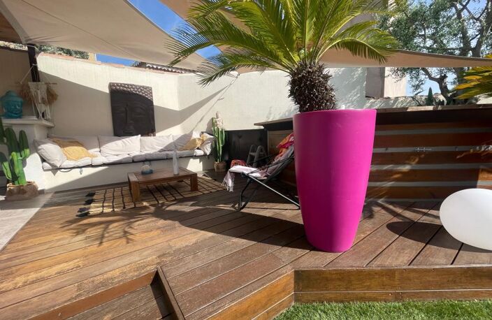 MAISON 4 PIECES ENTIEREMENT RENOVEE  3 CHAMBRES JARDIN PISCINE CUISINE D ETE — photo 3