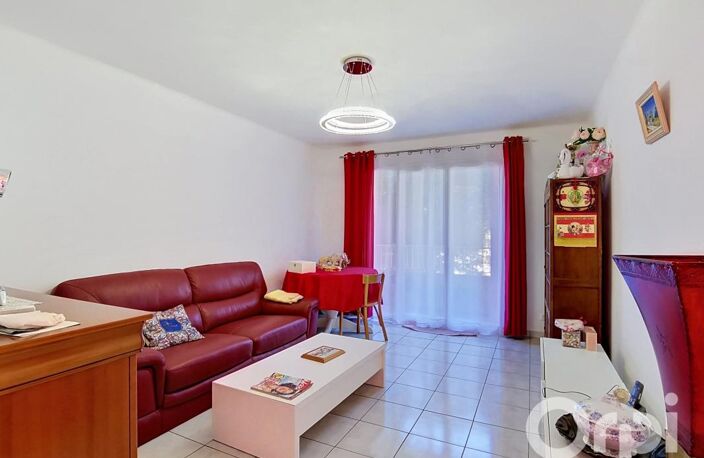 À vendre appartement T3 en parfait état avec un parking privatif – Secteur recherché des 4 Chemins des Routes — photo 3