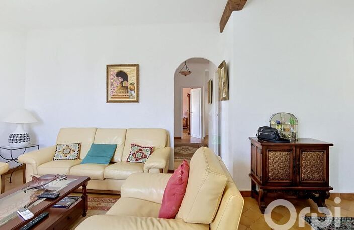 A vendre haut de villa de type 3 avec jardin privatif et dépendance – Secteur des Routes — photo 5