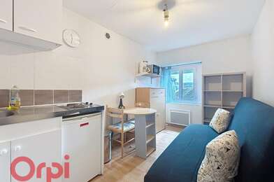 Appartement 1 pièces 335 €