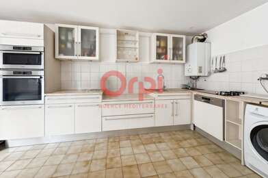 Appartement 4 pièces 1124 €