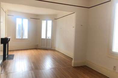 Appartement 5 pièces 950 €