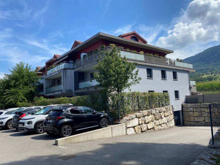 GARAGE Fermé en sous sol sécurisé — photo 1