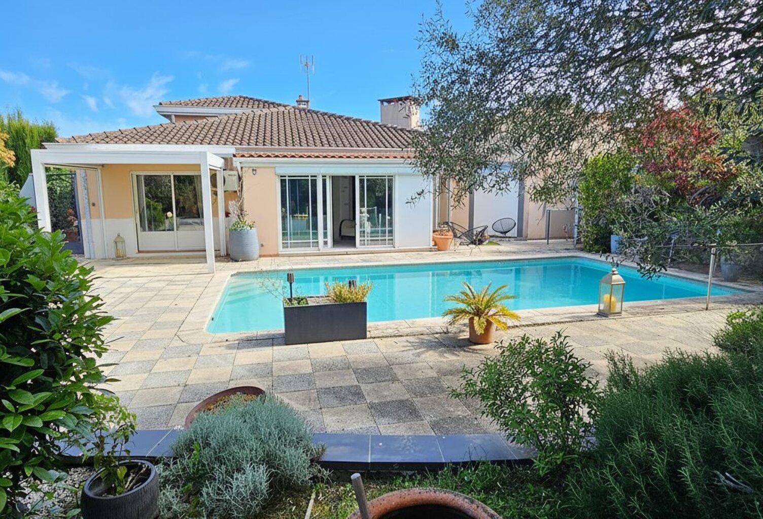 Maison À Vendre — photo 1