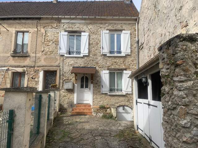 Maison À Vendre — photo du bien