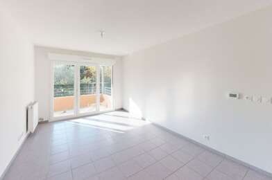Appartement 2 pièces 583 €