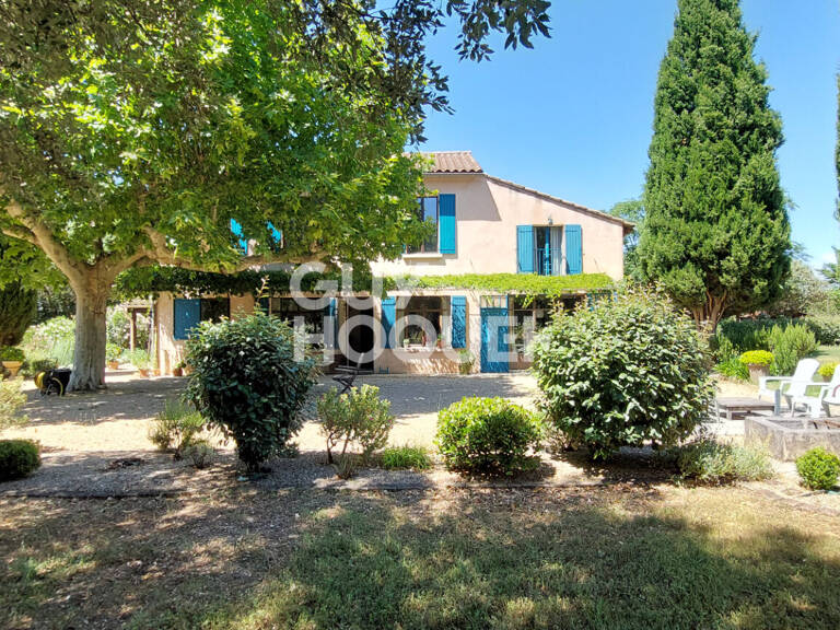 Rare et authentique - Mas de 214 m² - 5 chambres - Piscine - Terrain 1.7 ha — photo 1